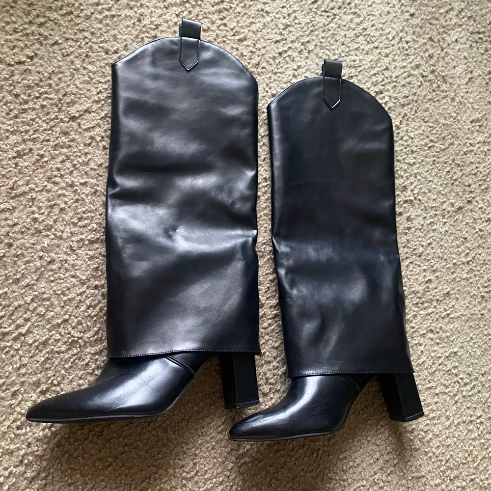 Cuccoo Black Knee High Heel Fold Over Boots  Size 8.5